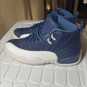 Jordan 12 Retro Indigo